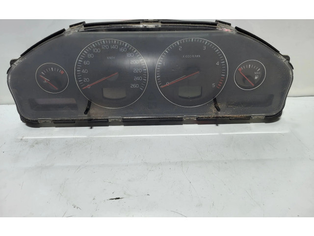 Панель приборов 30882277, 69594220T   Volvo V70       