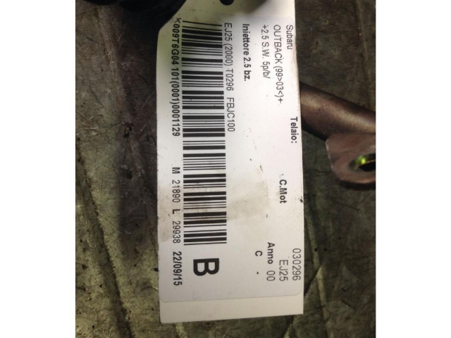 Vstřikovač Subaru Outback EJ25