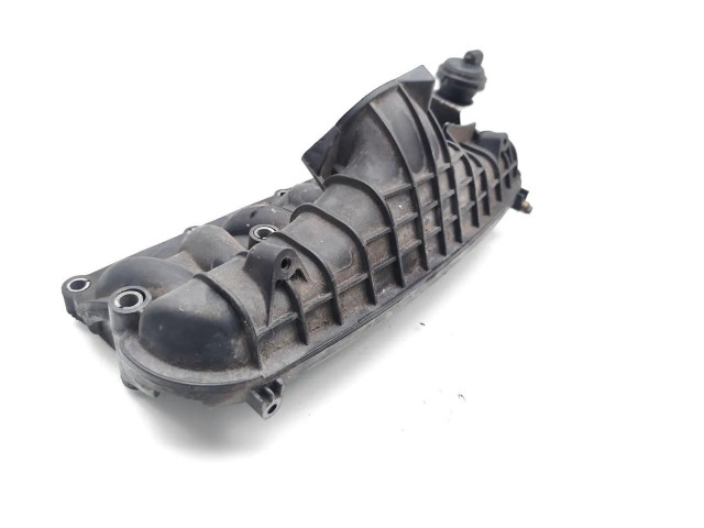 Всасывающий коллектор Volkswagen Golf Cross - года