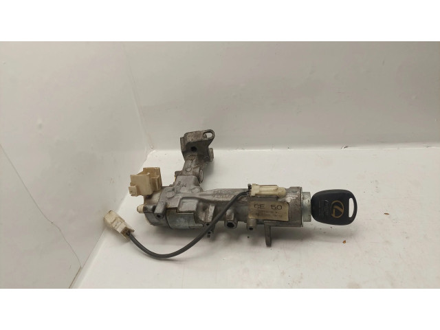 Комплект блоков управления 8966153030, 1753002541   Lexus IS 200-300