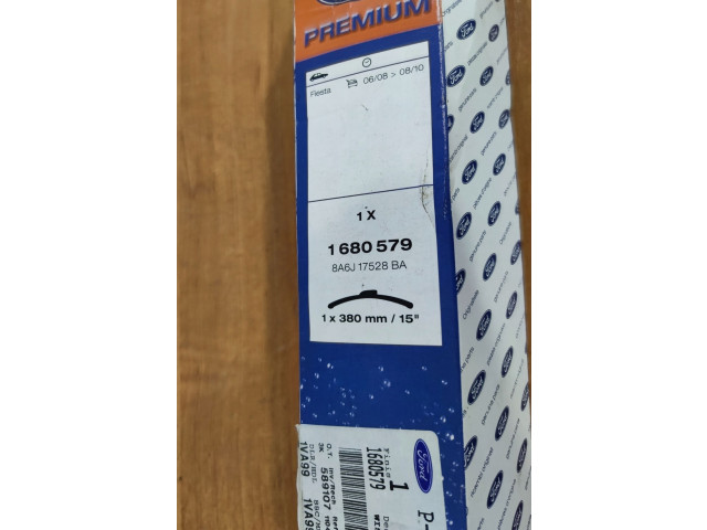 Двигатель стеклоочистителей 1680579, 2121378   Fiat 500L