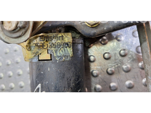 Комплект механизма стеклоочистителей Volkswagen PASSAT B4  1994 - 1996 года 358955113A      