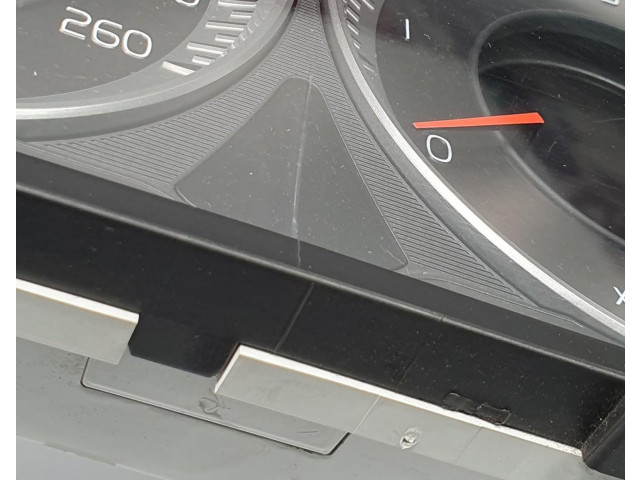 Панель приборов 31343325AA   Volvo V70       