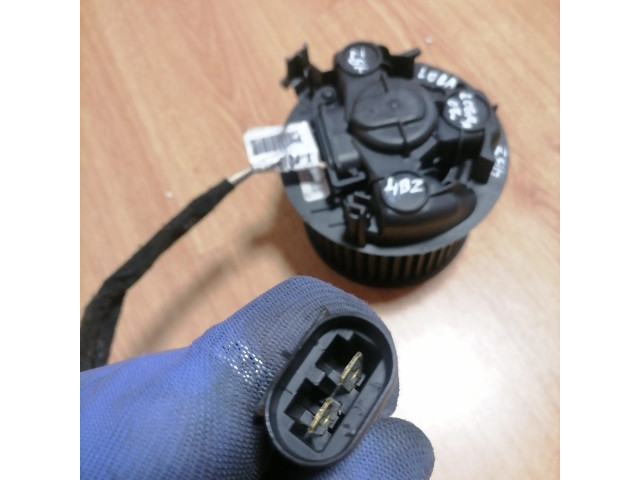 Вентилятор печки Dacia Logan I