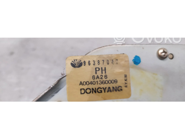 Моторчик заднего дворника 96387047 Chevrolet Tacuma