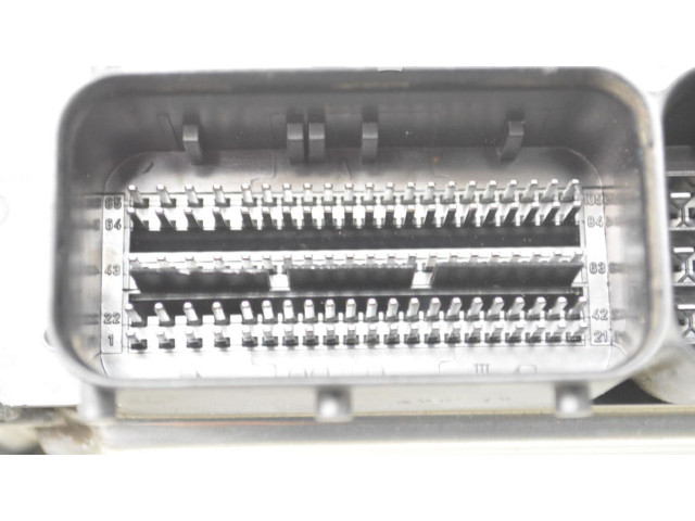 Блок управления двигателя 04L907309R   Skoda Superb B8 (3V)