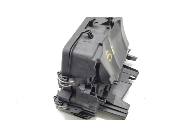 Блок предохранителей  A2465400024, A2465400182   Mercedes-Benz CLA C117 X117 W117    