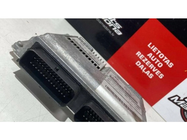 Блок управления двигателя 616052000   Dacia Logan II