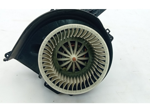 Вентилятор печки 6Q1819015 Skoda Fabia Mk2 (5J)