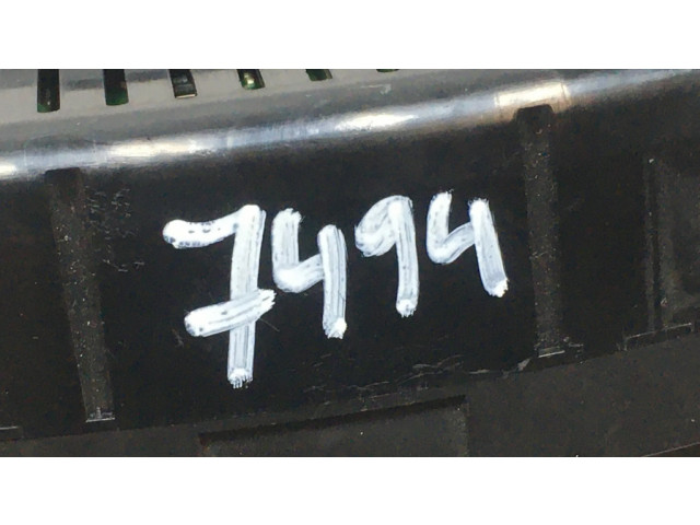 Přístrojová deska  Seat Leon (1P) 2008 1P0920827D, V0021000  