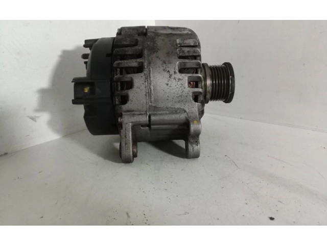 Генератор 03L903023L Volkswagen Caddy