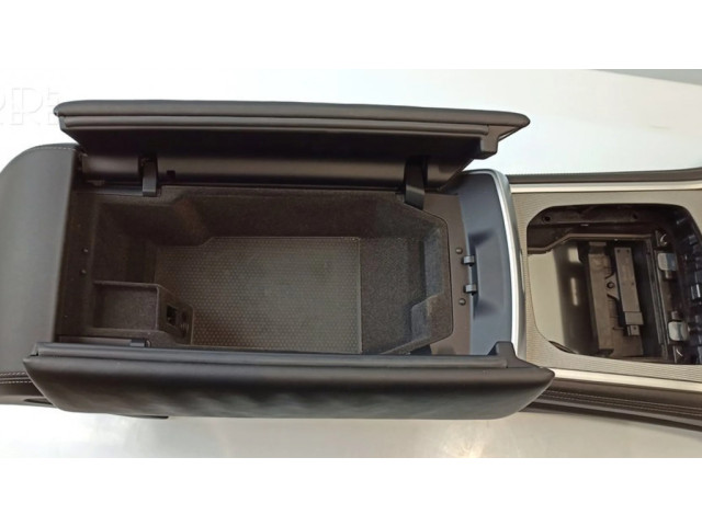 Центральная консоль