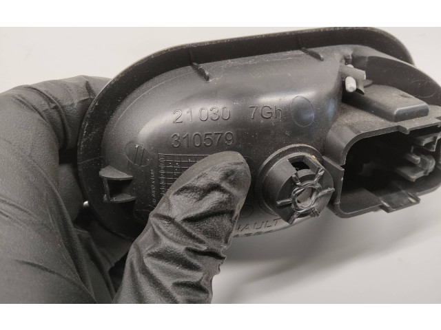 Volant Nissan NV400 2015 210307G, 310579