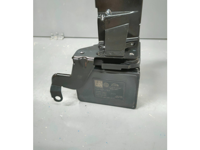 Блок АБС 5Q0907379R, 5Q0614517Q Volkswagen Golf VII 2013 - 2019 года