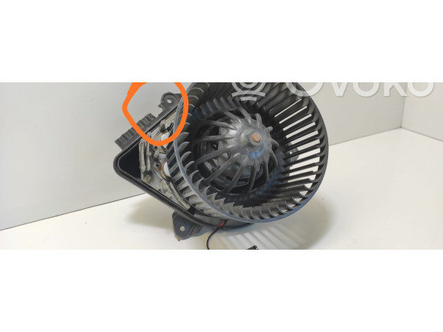 Вентилятор печки Peugeot 406