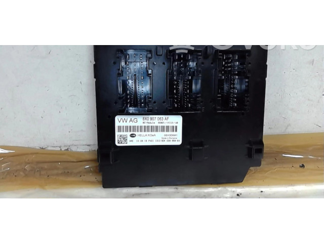 Модуль управления BSM 8X0907063R   Audi A1    