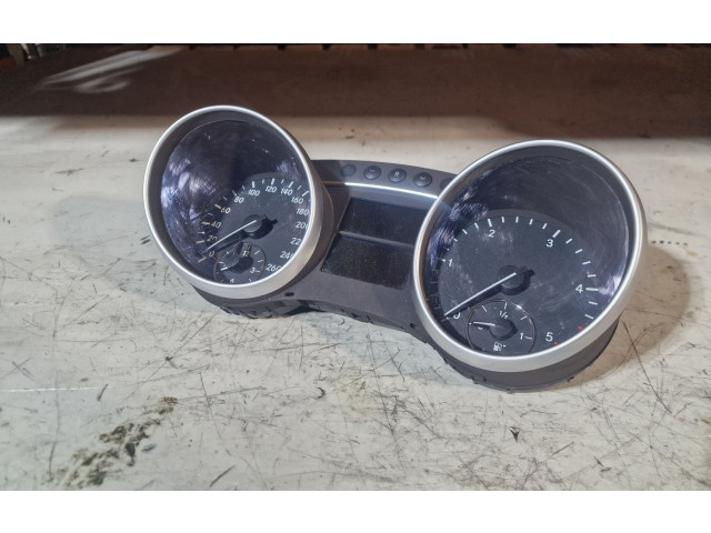 Přístrojová deska Mercedes-Benz ML W164 2007 A1645403347