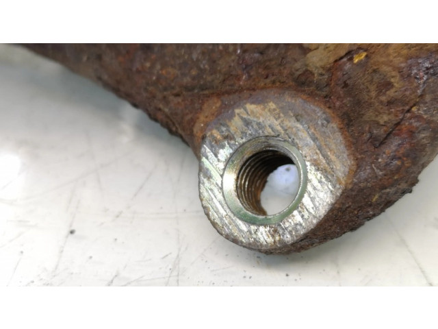 Задний суппорт