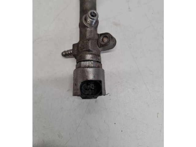 Топливная рампа 04L089G, 0125770   Volkswagen PASSAT B6   для двигателя CBDC