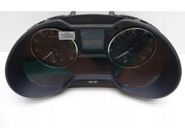Панель приборов 5E0920980C Skoda Octavia Mk3 (5E)