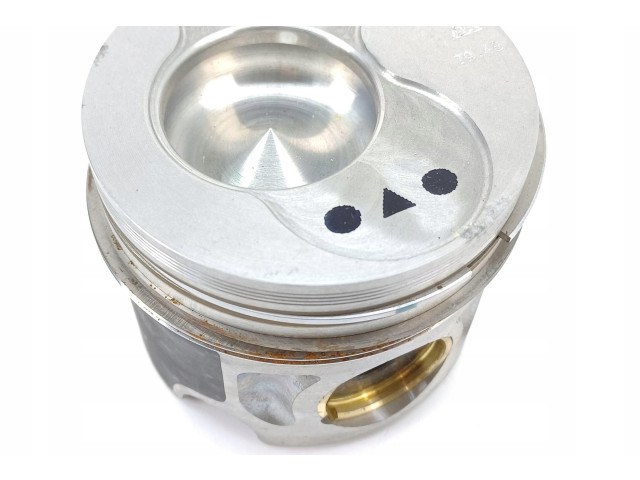 Поршень 038107065DC Volkswagen Golf VII