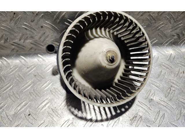 Вентилятор печки 1625003080 Mazda 323