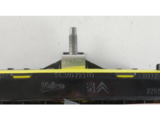   Pojistková skříňka 9636079380   Citroen Berlingo 2017