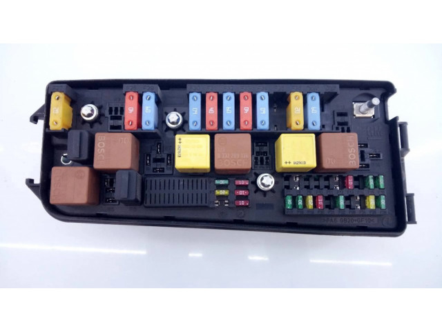 Блок предохранителей 12805845, 519109003 Saab 9-3 Ver2