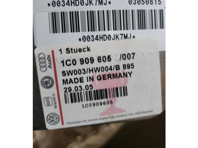 Блок подушек безопасности 1C0909605, 03050815   Skoda Octavia Mk1 (1U)