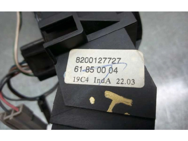 Подушка безопасности водителя 8200127727 Renault Scenic RX