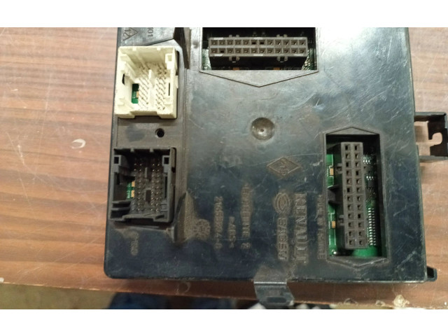 Блок комфорта 8200215216, 216696966A   Renault Vel Satis   