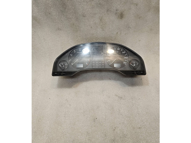 Přístrojová deska  Audi A8 S8 D2 4D 1995 4D0919880E, 110308639007  