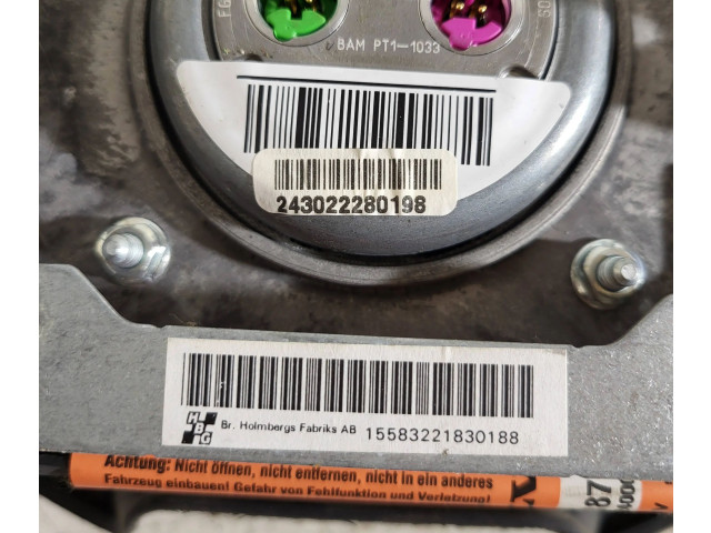 Подушка безопасности водителя 15583221830188, 243022280198 Volvo V70