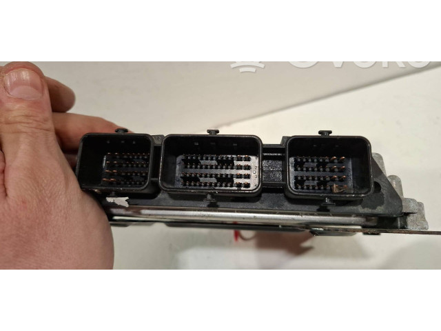 Řídící jednotka 0281013872, 9664843780   Citroen Berlingo 2005