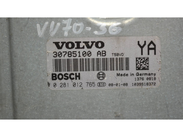 Блок управления двигателя 30785100, 1039S18372   Volvo V70