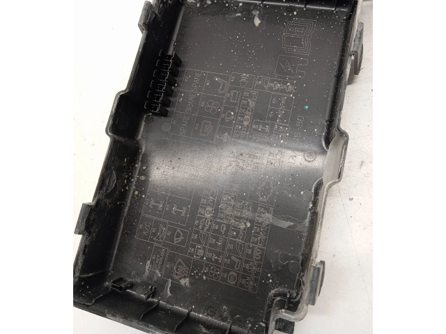 Блок предохранителей  AB3914A076BD   Ford Ranger    