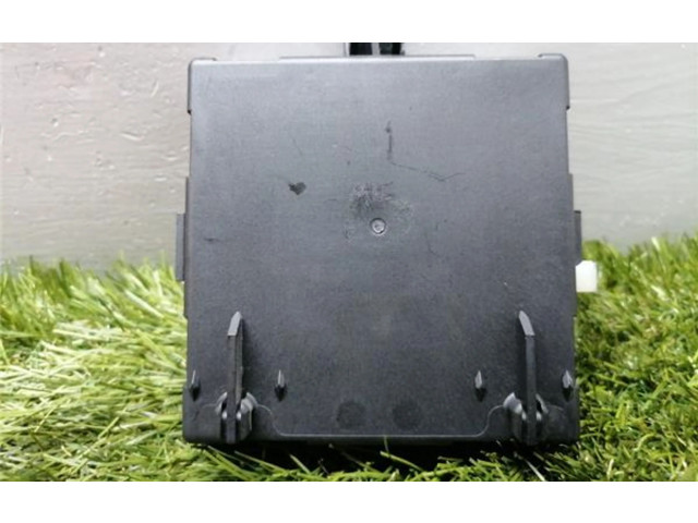 Zámek zadních dveří A2129006218, A2129011405 Mercedes-Benz C W204 2013