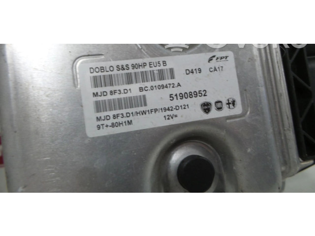 Блок управления двигателя 51908952 Opel Combo D