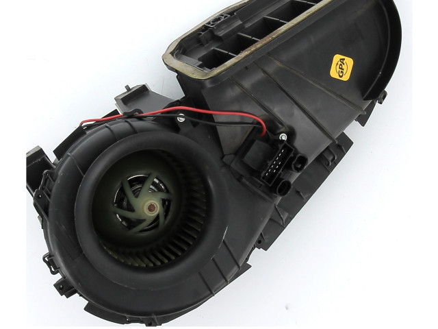 Вентилятор печки 7701067032 Renault Clio II