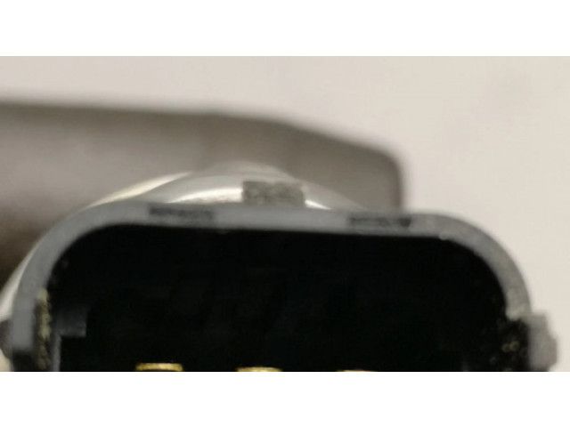 Топливная рампа 55490702, 15133810902 Opel Mokka 1.6 для двигателя B16DTH