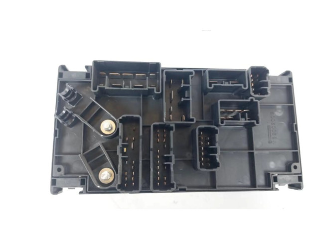 Pojistková skříňka 82241FJ060 Subaru XV 2011