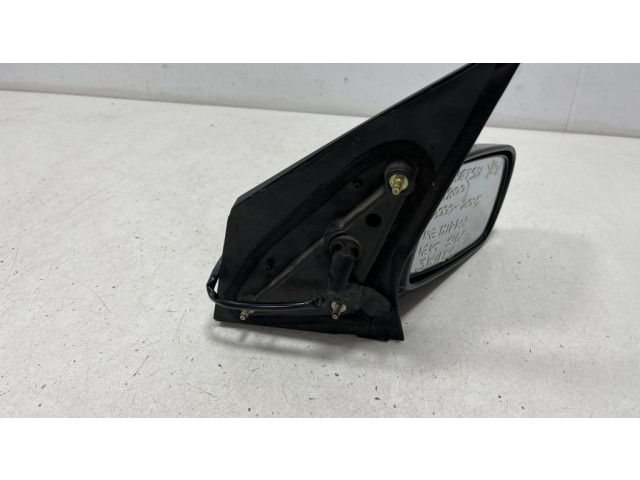 Zpětné zrcátko pravé Daihatsu YRV 2001