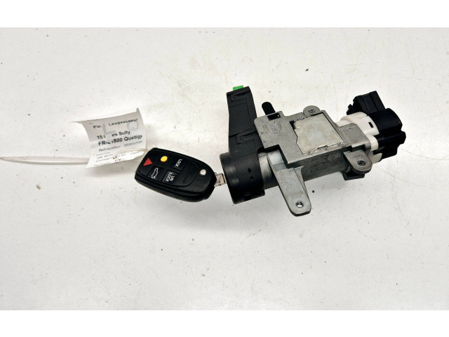 Блок предохранителей  30657507D, 436515590500   Volvo V70    