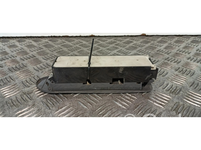 Включатель электрических окон