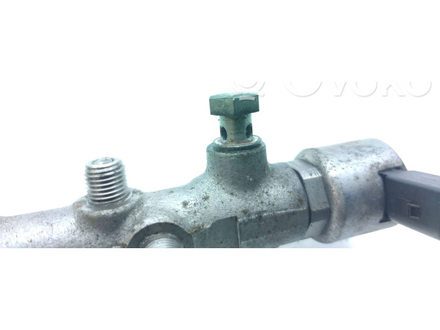 Vstřikovací lišta A6510700700, R9144Z240A Mercedes-Benz E W212