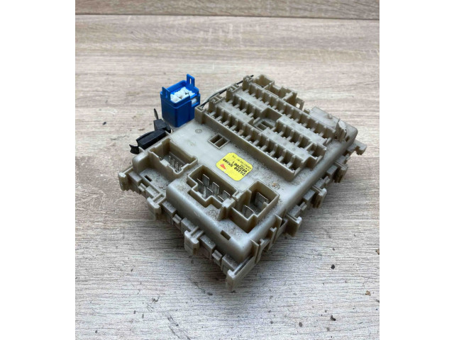 Pojistková skříňka 243505M300, 0522001 Nissan Almera N16 2000