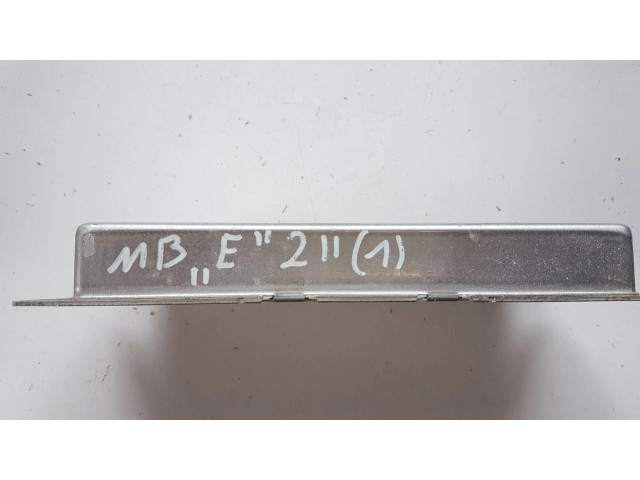 Блок управления АБС 0335454132   Mercedes-Benz E W211