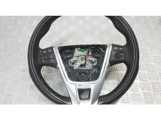 Руль Volvo V40  2012-2019 года 34152636, 31332927      