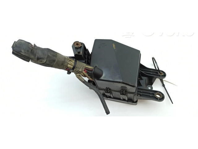 Блок предохранителей  3284, 3933   Lexus LS 430    