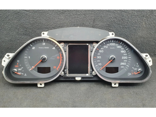 Přístrojová deska  Audi Q7 4L 2011 4L0920900Q  